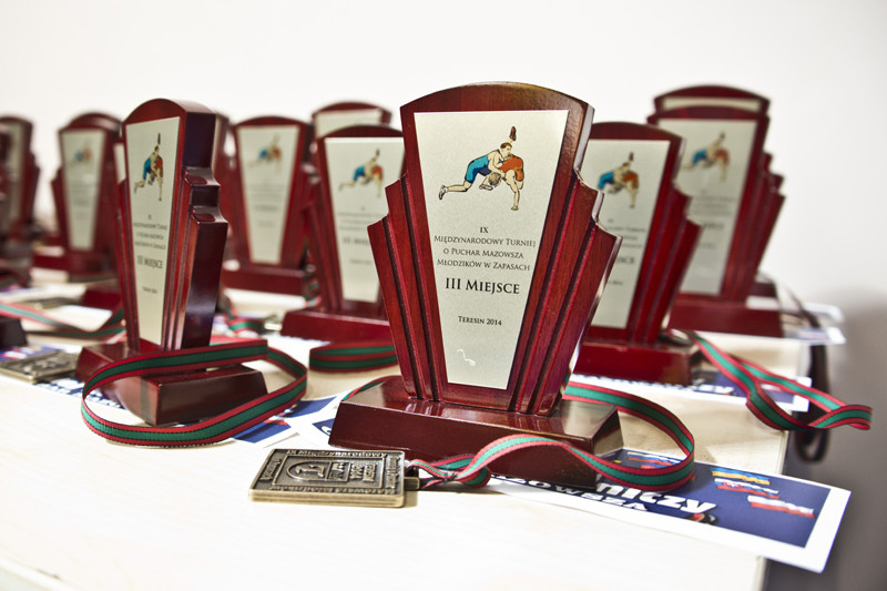 3 złote medale dla lokalnych zapaśników!