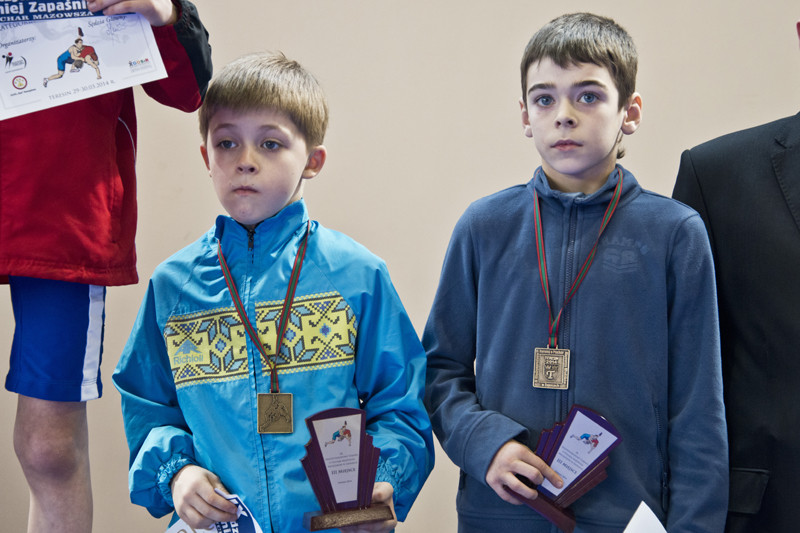 3 złote medale dla lokalnych zapaśników!