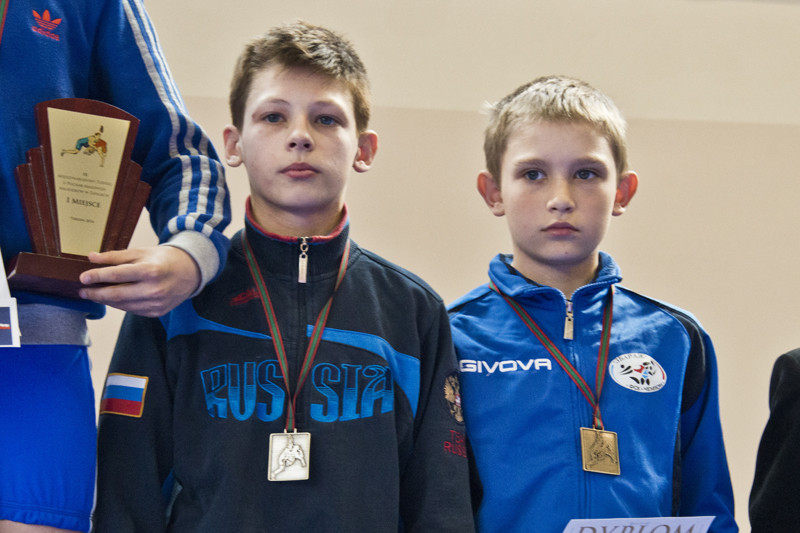 3 złote medale dla lokalnych zapaśników!