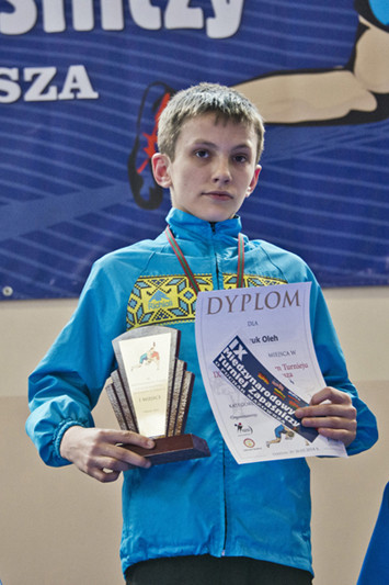 3 złote medale dla lokalnych zapaśników!