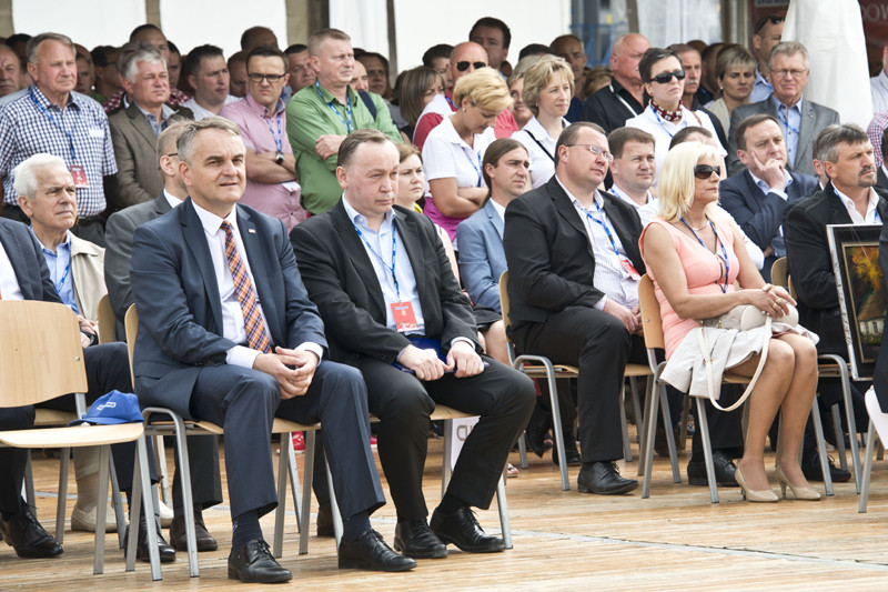 Ćwierćwiecze Bakomy