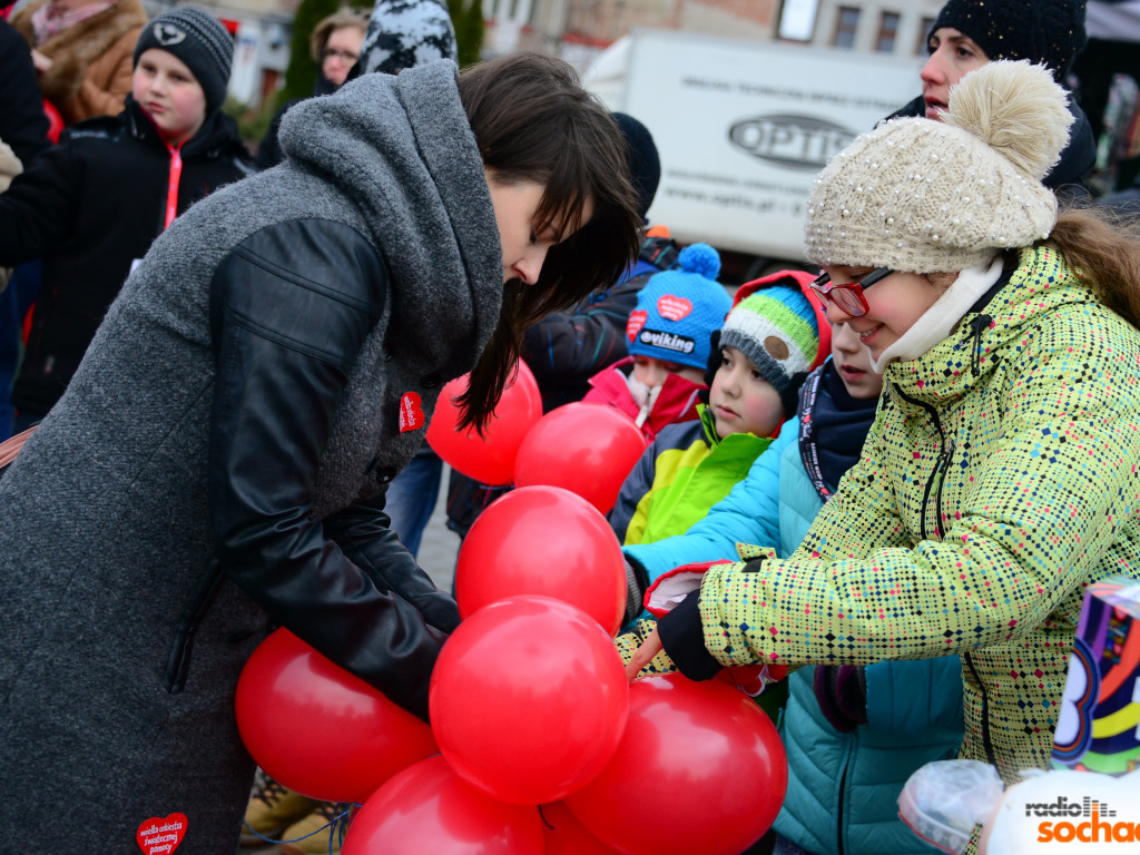 WOŚP z Radiem Sochaczew - fotorelacja - serce Sochaczewa