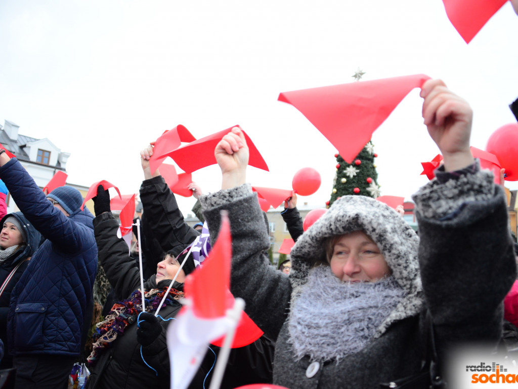 WOŚP z Radiem Sochaczew - fotorelacja - serce Sochaczewa
