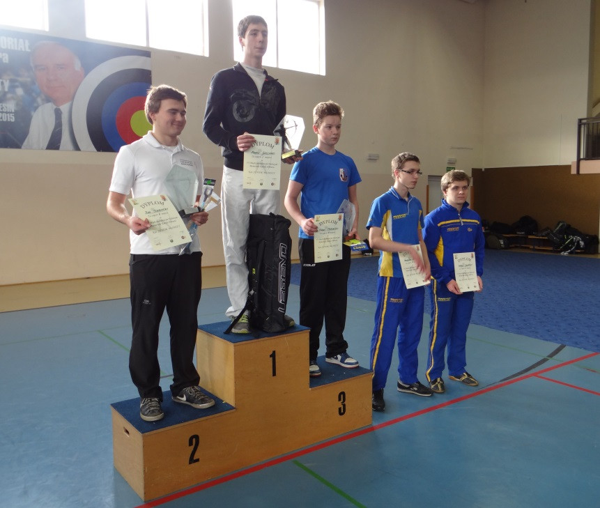 Teresińscy łucznicy ze srebrnym medalem