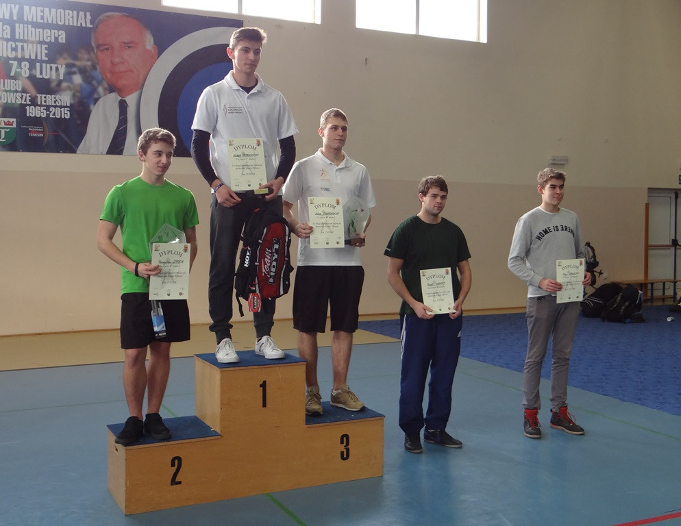 Teresińscy łucznicy ze srebrnym medalem