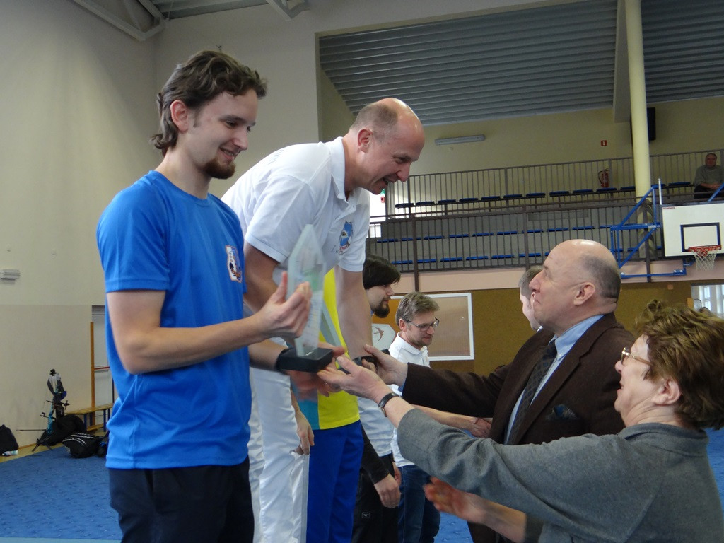 Teresińscy łucznicy ze srebrnym medalem