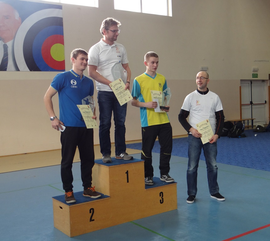 Teresińscy łucznicy ze srebrnym medalem