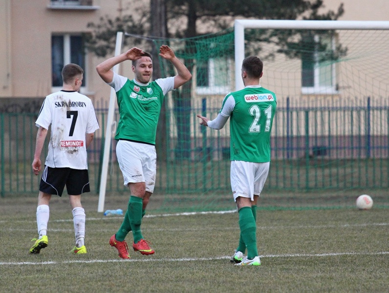 Bzura rozgromiła Skrę Drobin