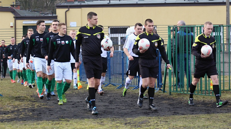 Bzura rozgromiła Skrę Drobin