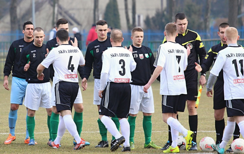 Bzura rozgromiła Skrę Drobin