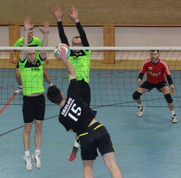 Volley Lelice z Pucharem Marszałka