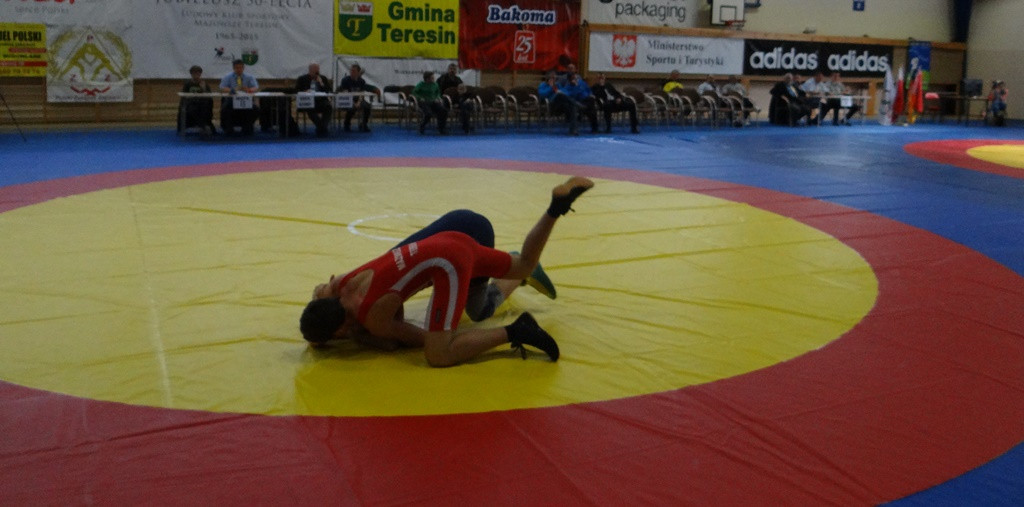 Młodzi zapaśnicy w Teresinie