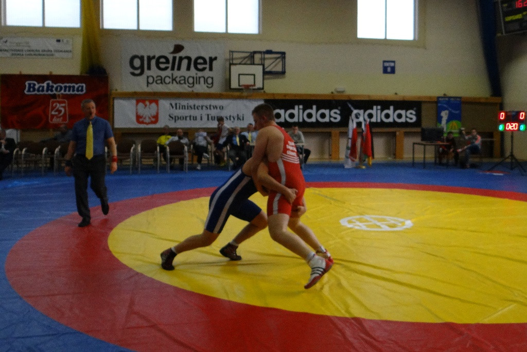 Młodzi zapaśnicy w Teresinie