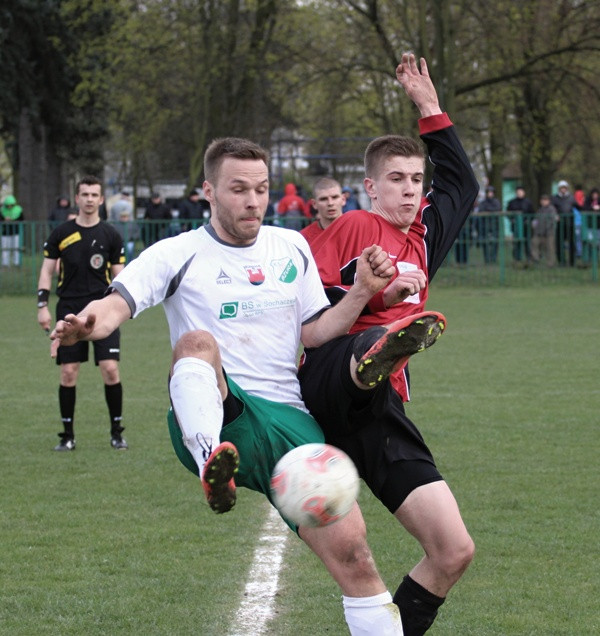 Bzura wygrywa z MKS Ciechanów