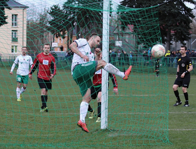 Bzura wygrywa z MKS Ciechanów