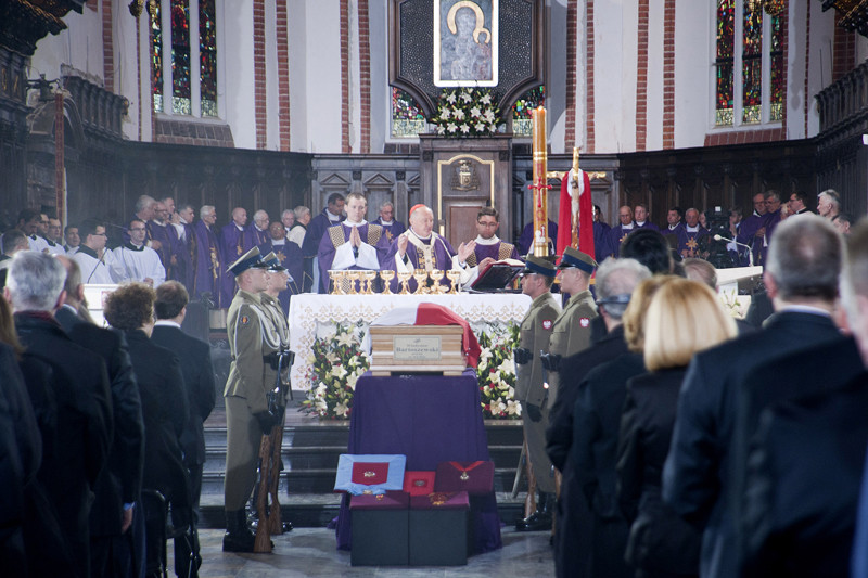 Pożegnanie Profesora w obiektywie sochaczewskiego fotografa