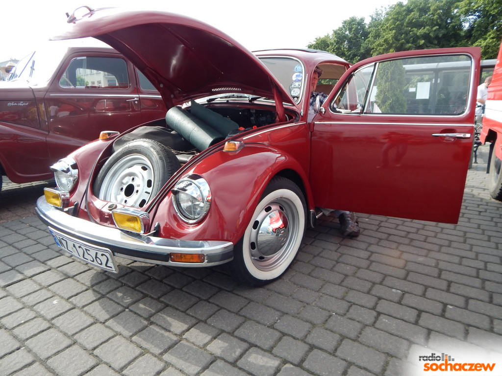 VI Zlot Zabytkowej Motoryzacji w Sochaczewie - fotogaleria