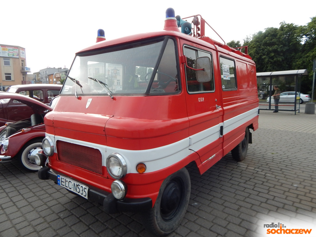 VI Zlot Zabytkowej Motoryzacji w Sochaczewie - fotogaleria