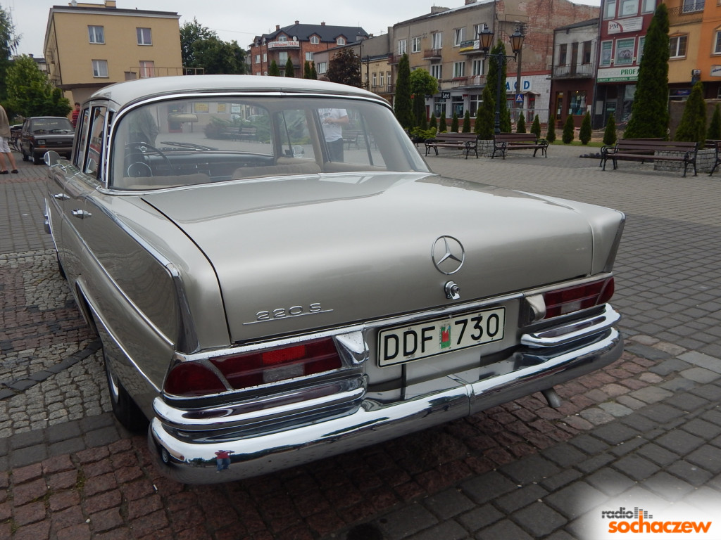 VI Zlot Zabytkowej Motoryzacji w Sochaczewie - fotogaleria