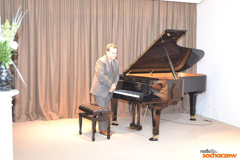 Muzyka i poezja, a na deser fotografia w Sannikach