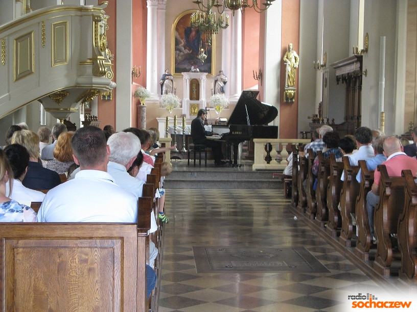 Siódmy recital w brochowskiej bazylice za nami