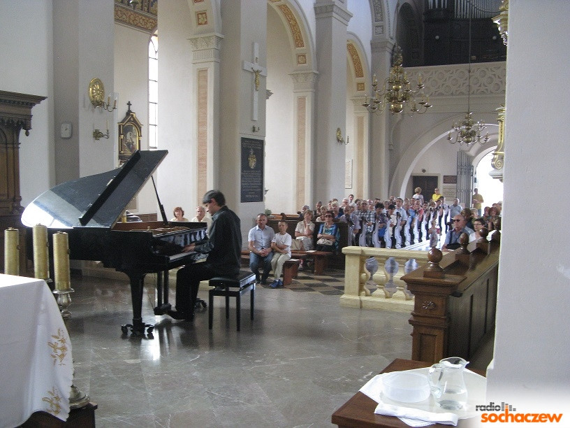 Siódmy recital w brochowskiej bazylice za nami