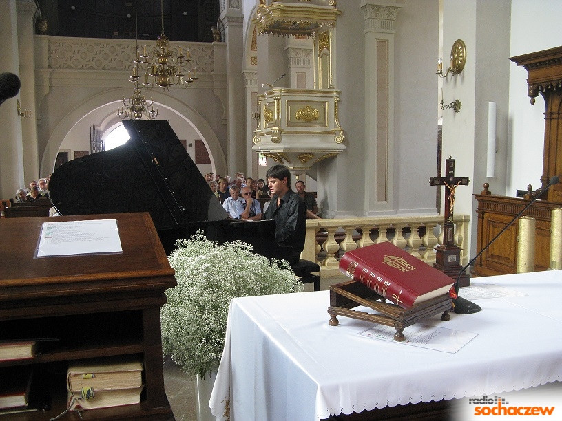 Siódmy recital w brochowskiej bazylice za nami