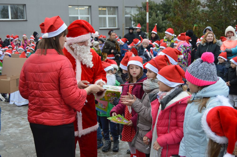 Mikołajki w Młodzieszynie
