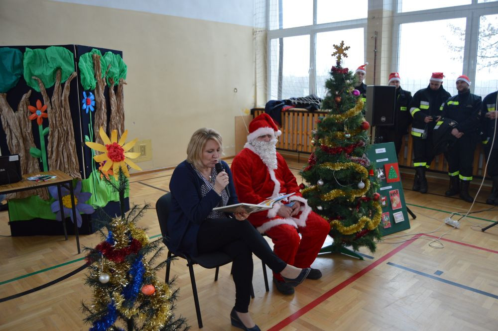 Mikołajki w Młodzieszynie