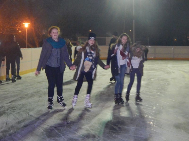 W Błoniu zabłysnęła świąteczna choinka