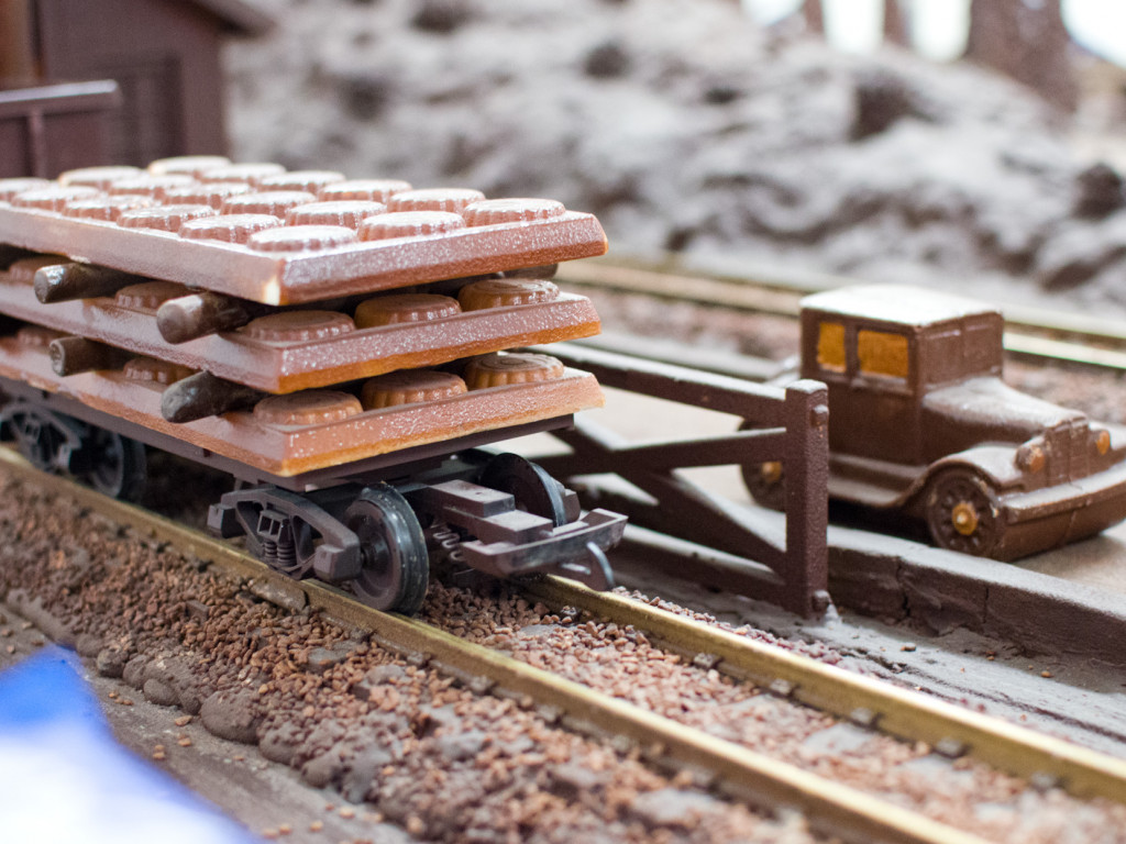 Czekoladowa makieta w sochaczewskim Muzeum Kolei Wąskotorowej - zdjęcia