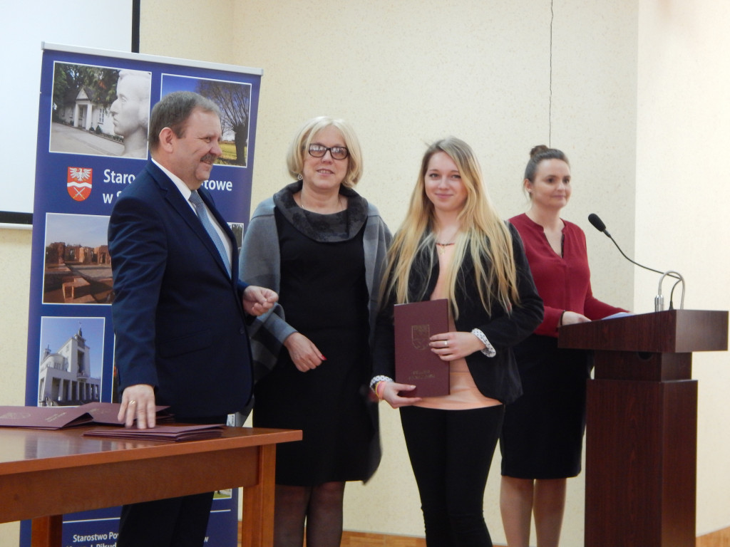 Stypendia starosty powiatu sochaczewskiego rozdane