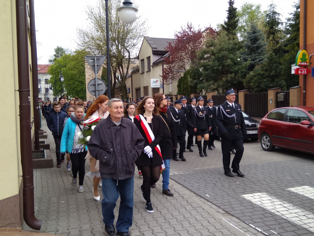 Obchody 226 rocznicy uchwalenia konstytucji 3 maja w Błoniu