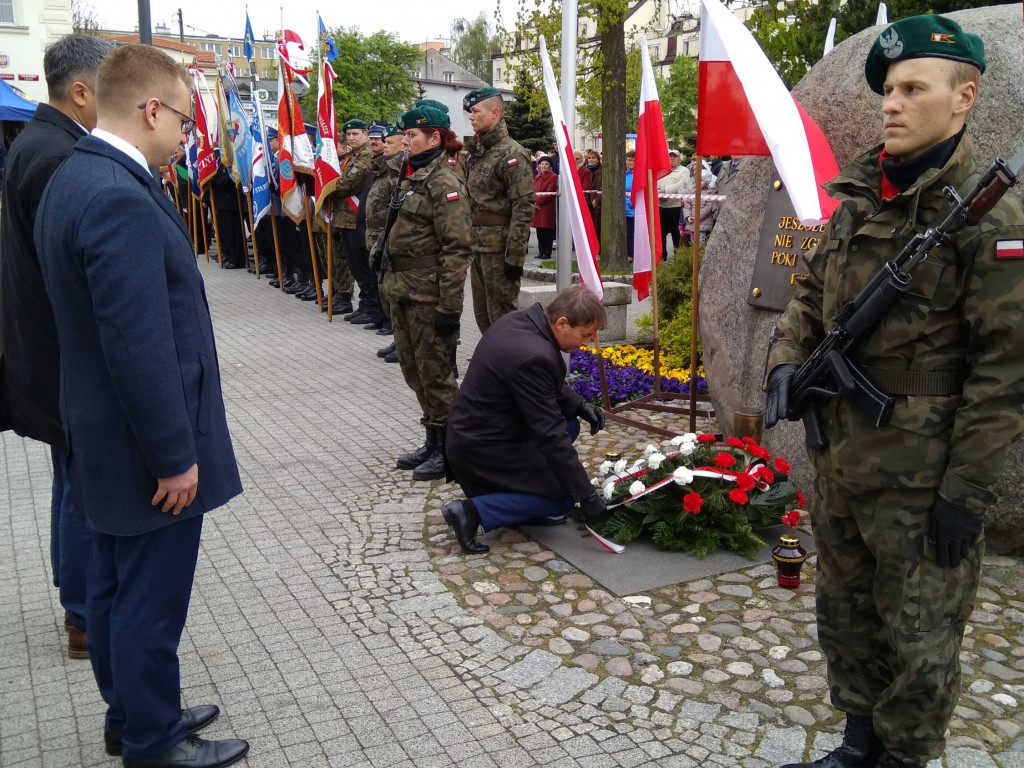 Obchody 226 rocznicy uchwalenia konstytucji 3 maja w Błoniu