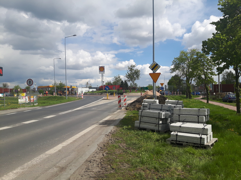 Utrudnienia na rondzie na obwodnicy Sochaczewa