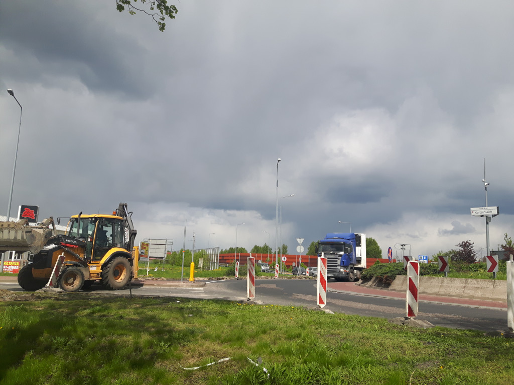 Utrudnienia na rondzie na obwodnicy Sochaczewa