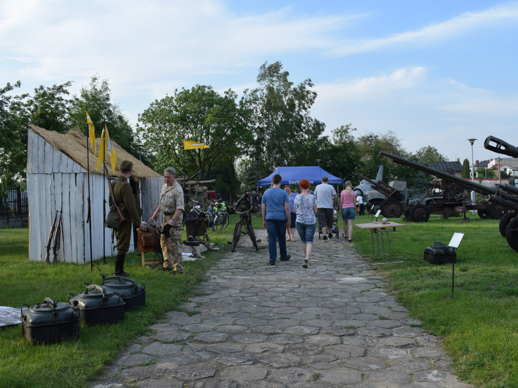 Niezwykła Noc w Muzeum Ziemi Sochaczewskiej i Pola Bitwy nad Bzurą [ZDJĘCIA]