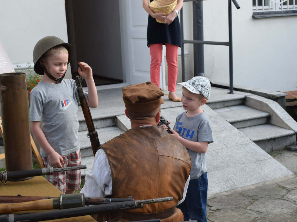 Niezwykła Noc w Muzeum Ziemi Sochaczewskiej i Pola Bitwy nad Bzurą [ZDJĘCIA]