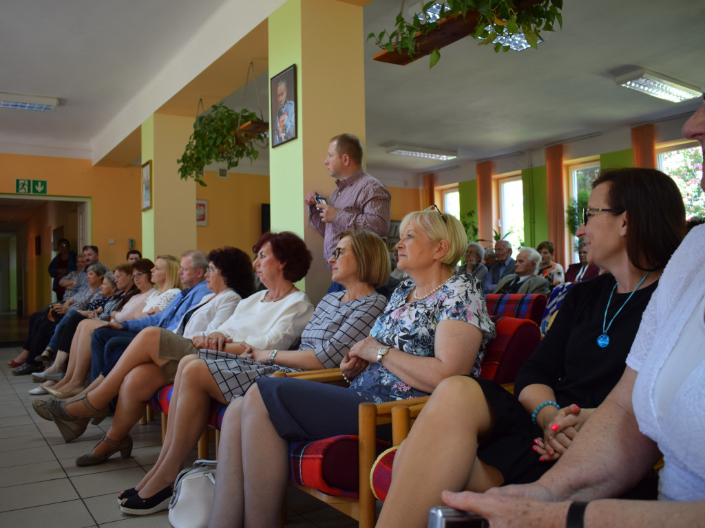 Spotkanie przedszkolaków z seniorami w DDPS