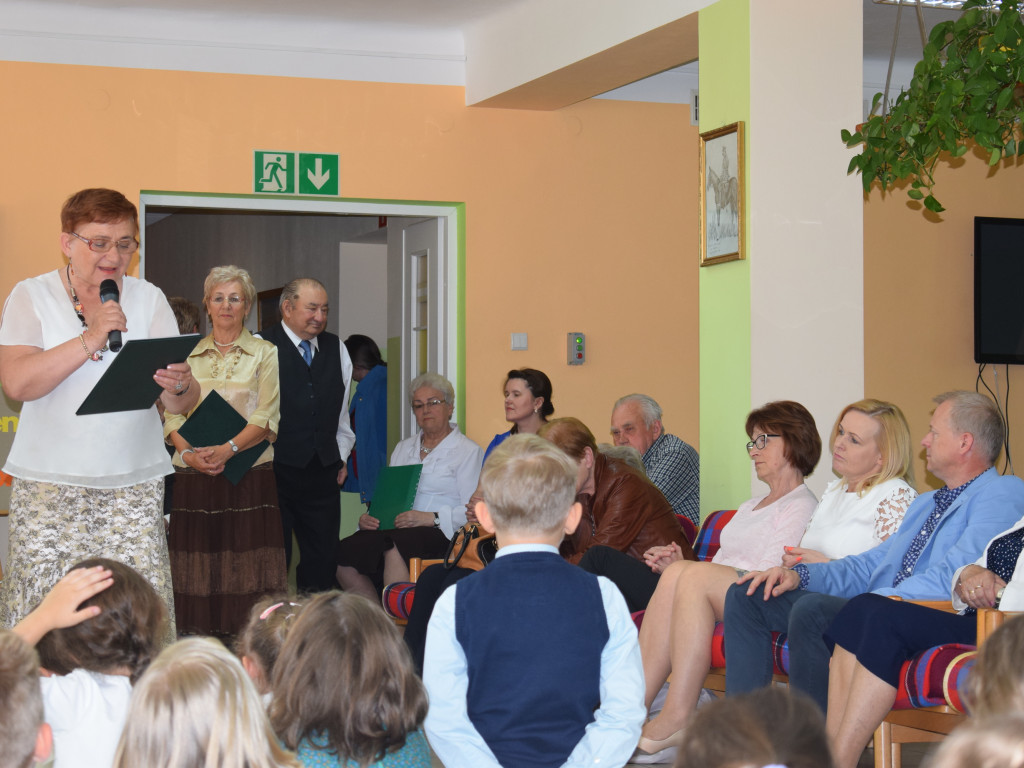 Spotkanie przedszkolaków z seniorami w DDPS