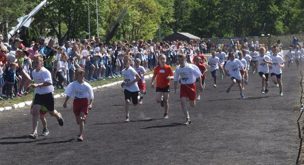 Olimpijskie bieganie w Bielicach [GALERIA ZDJĘĆ]