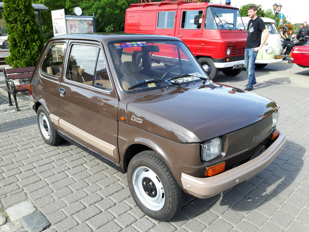 Zlot Zabytkowej Motoryzacji [ZDJĘCIA]