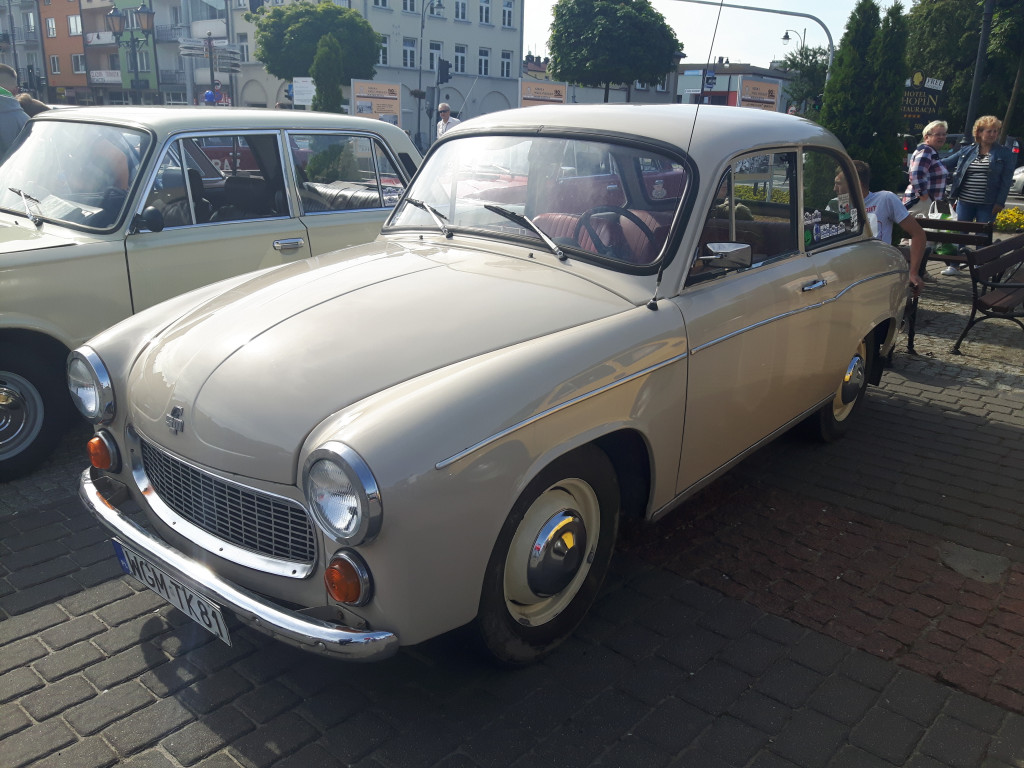 Zlot Zabytkowej Motoryzacji [ZDJĘCIA]