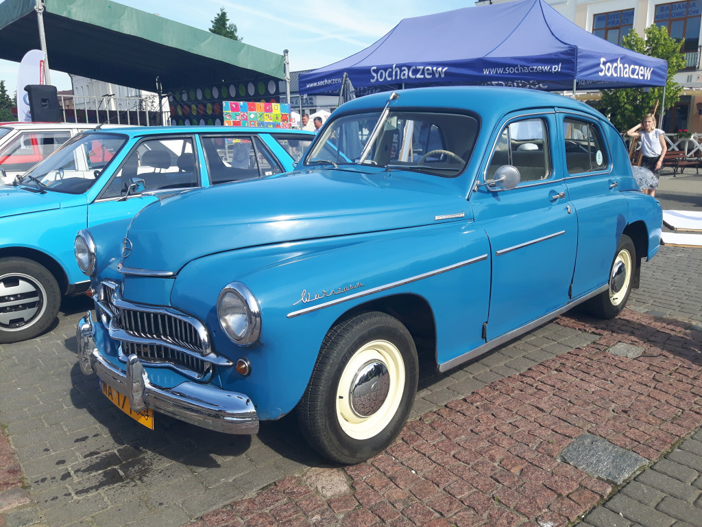 Zlot Zabytkowej Motoryzacji [ZDJĘCIA]