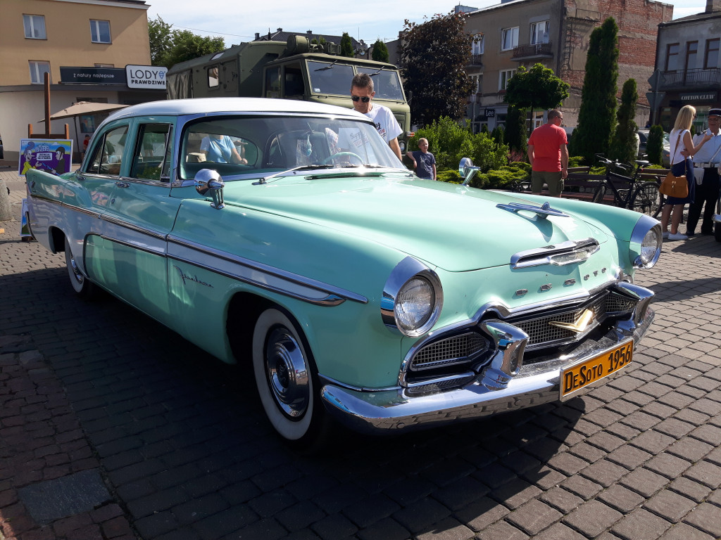 Zlot Zabytkowej Motoryzacji [ZDJĘCIA]