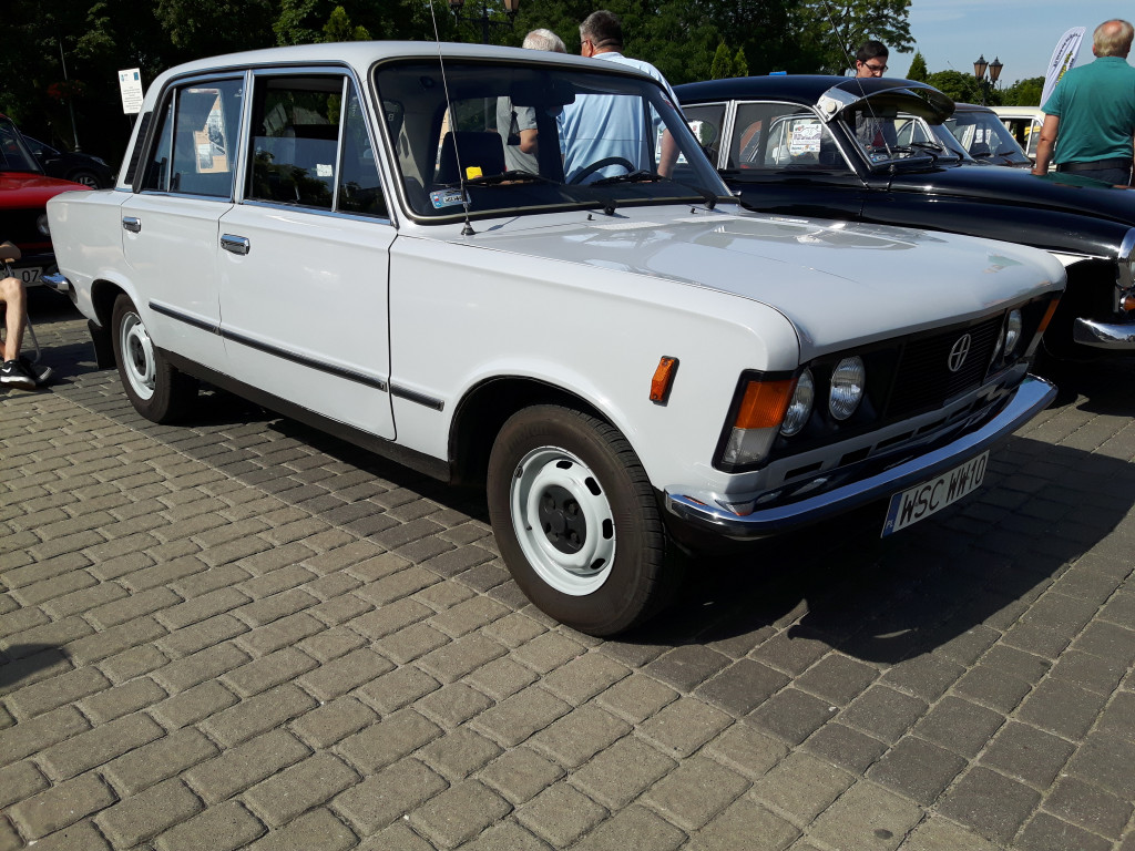 Zlot Zabytkowej Motoryzacji [ZDJĘCIA]