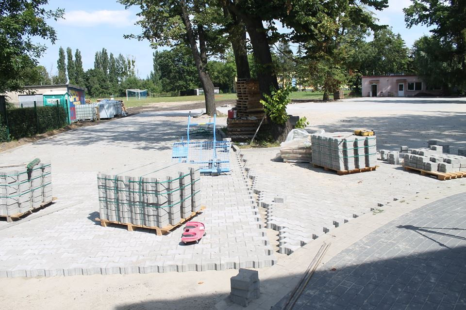 Parking przy miejskiej ?siódemce? prawie gotowy