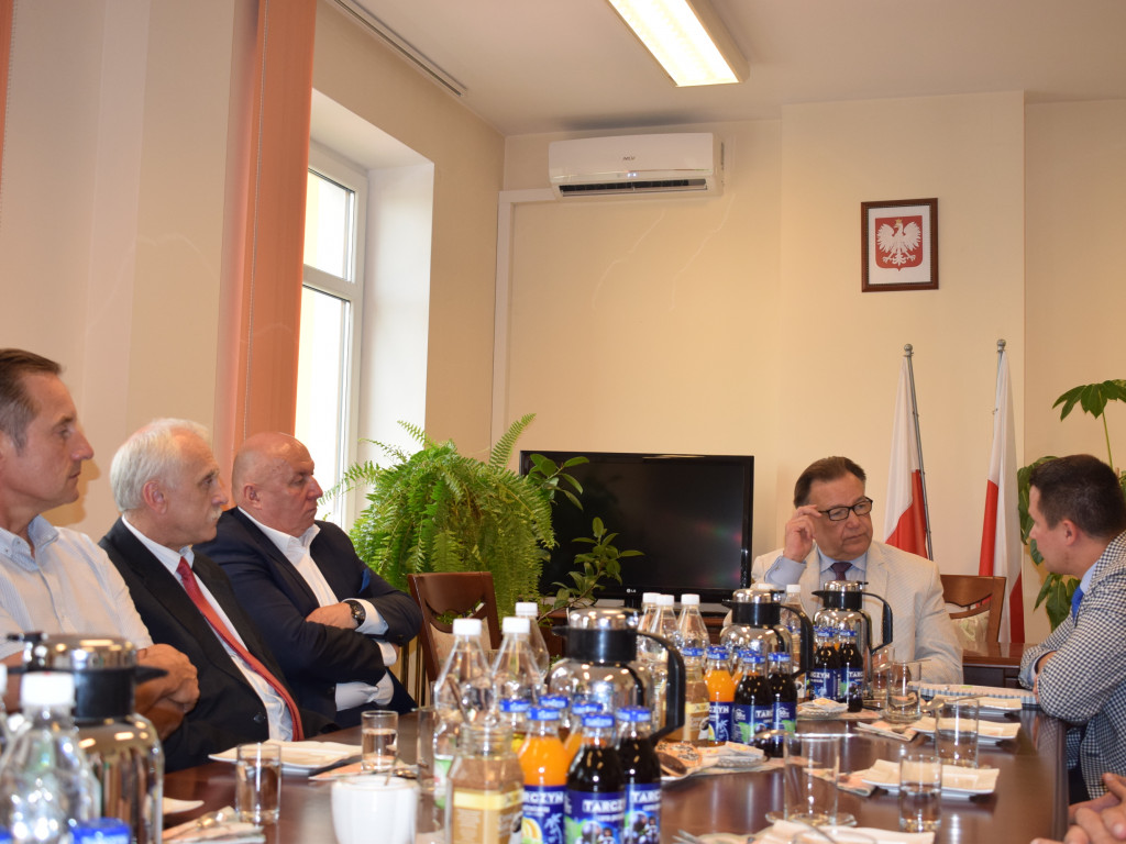 Marszałek z gospodarską wizytą w powiecie