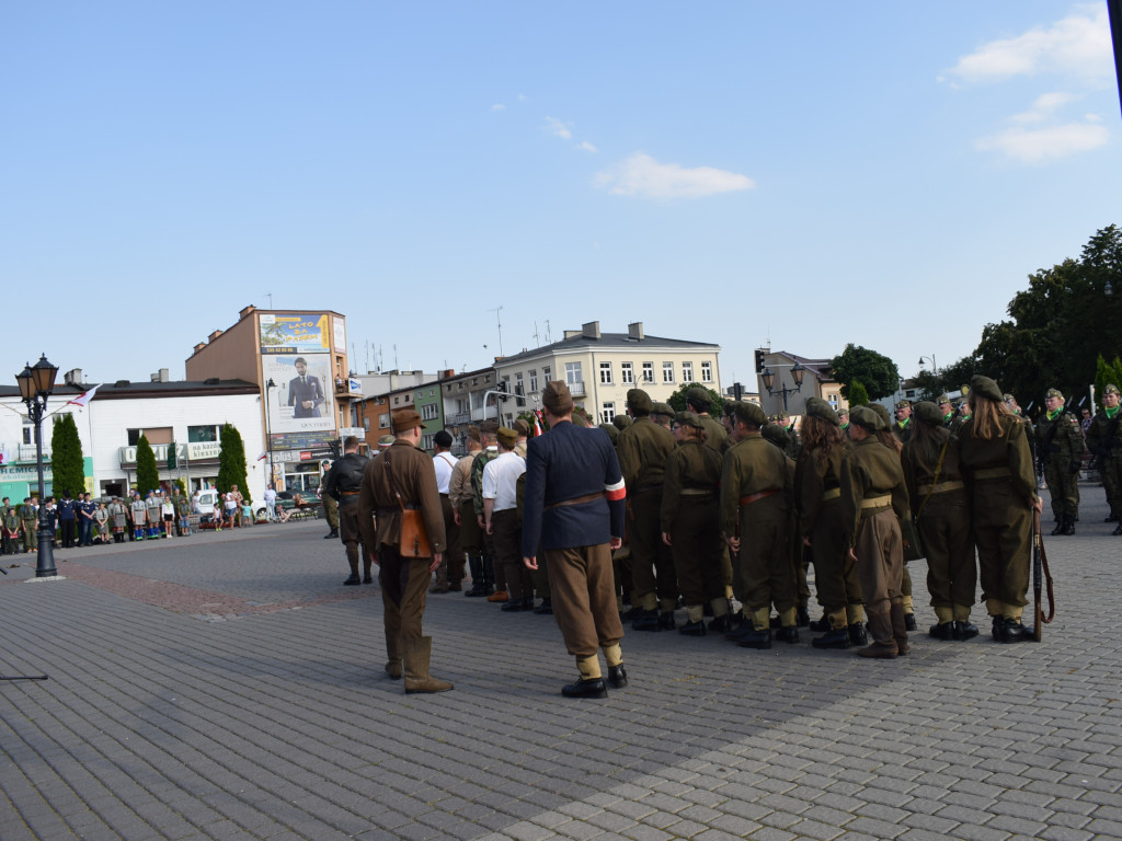 Uroczyste obchody 73. rocznicy wybuchu powstania warszawskiego w Sochaczewie