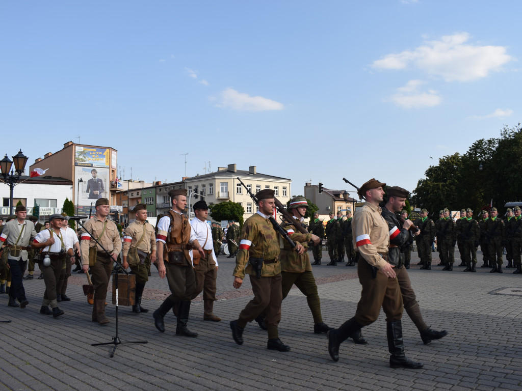 Uroczyste obchody 73. rocznicy wybuchu powstania warszawskiego w Sochaczewie